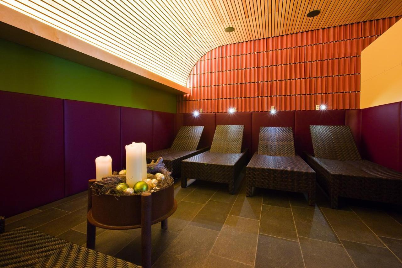 Wohlfuehlhotel Hubertushof シュトゥーベン・アム・アールベルク エクステリア 写真
