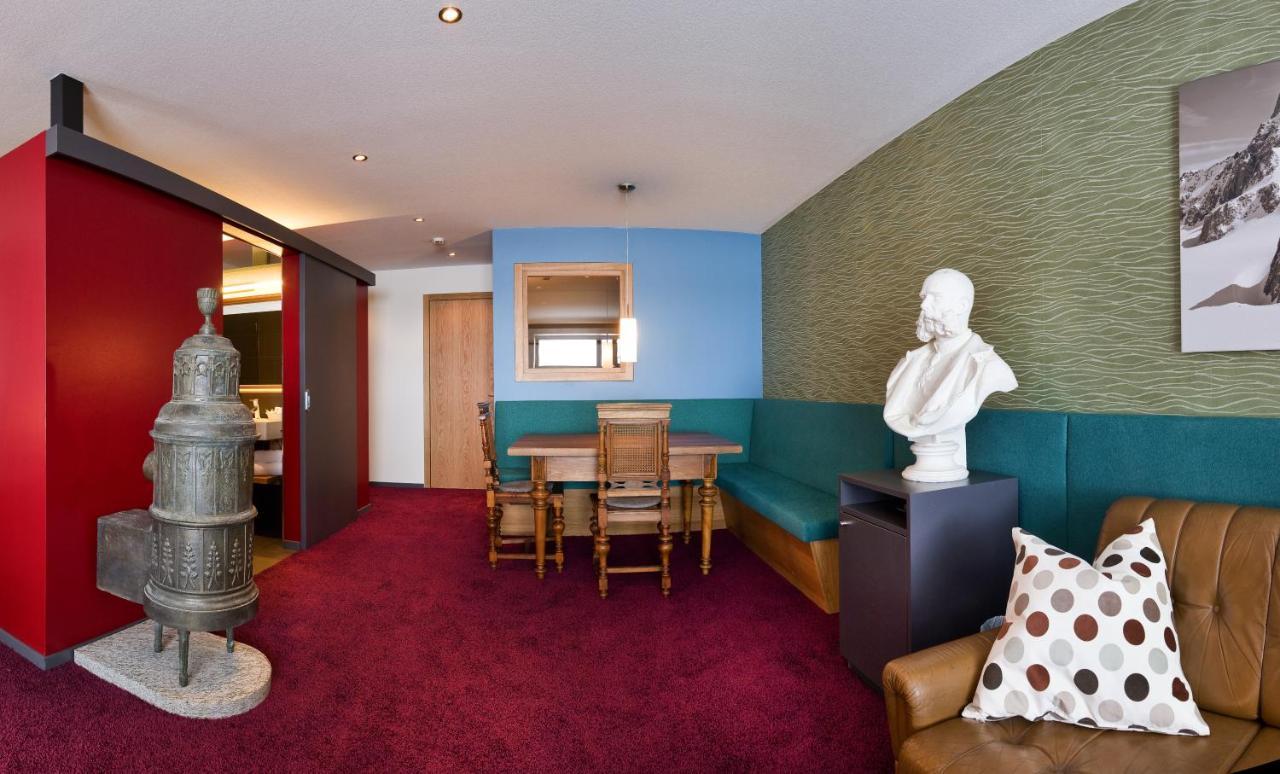 Wohlfuehlhotel Hubertushof シュトゥーベン・アム・アールベルク エクステリア 写真