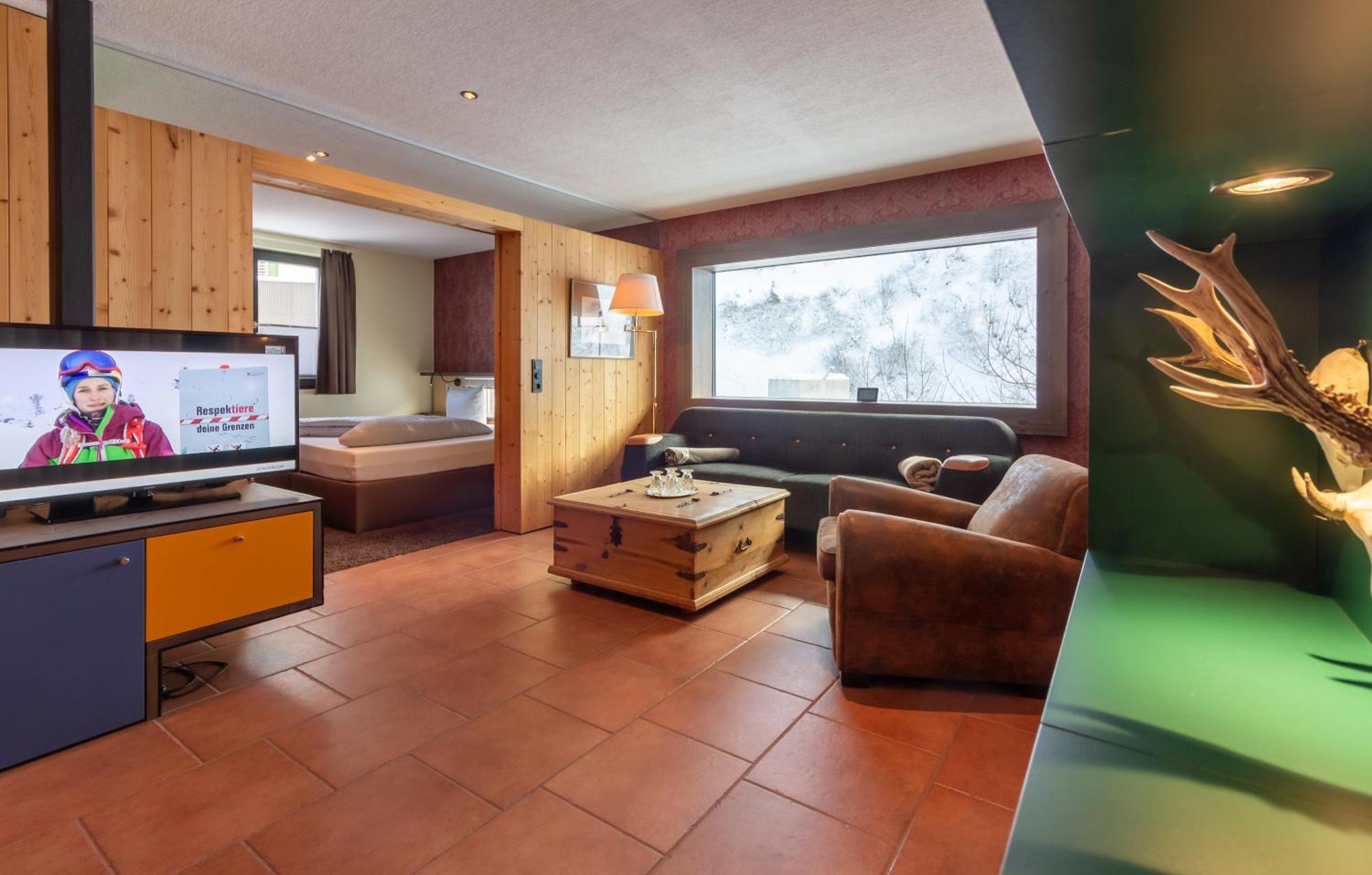 Wohlfuehlhotel Hubertushof シュトゥーベン・アム・アールベルク エクステリア 写真