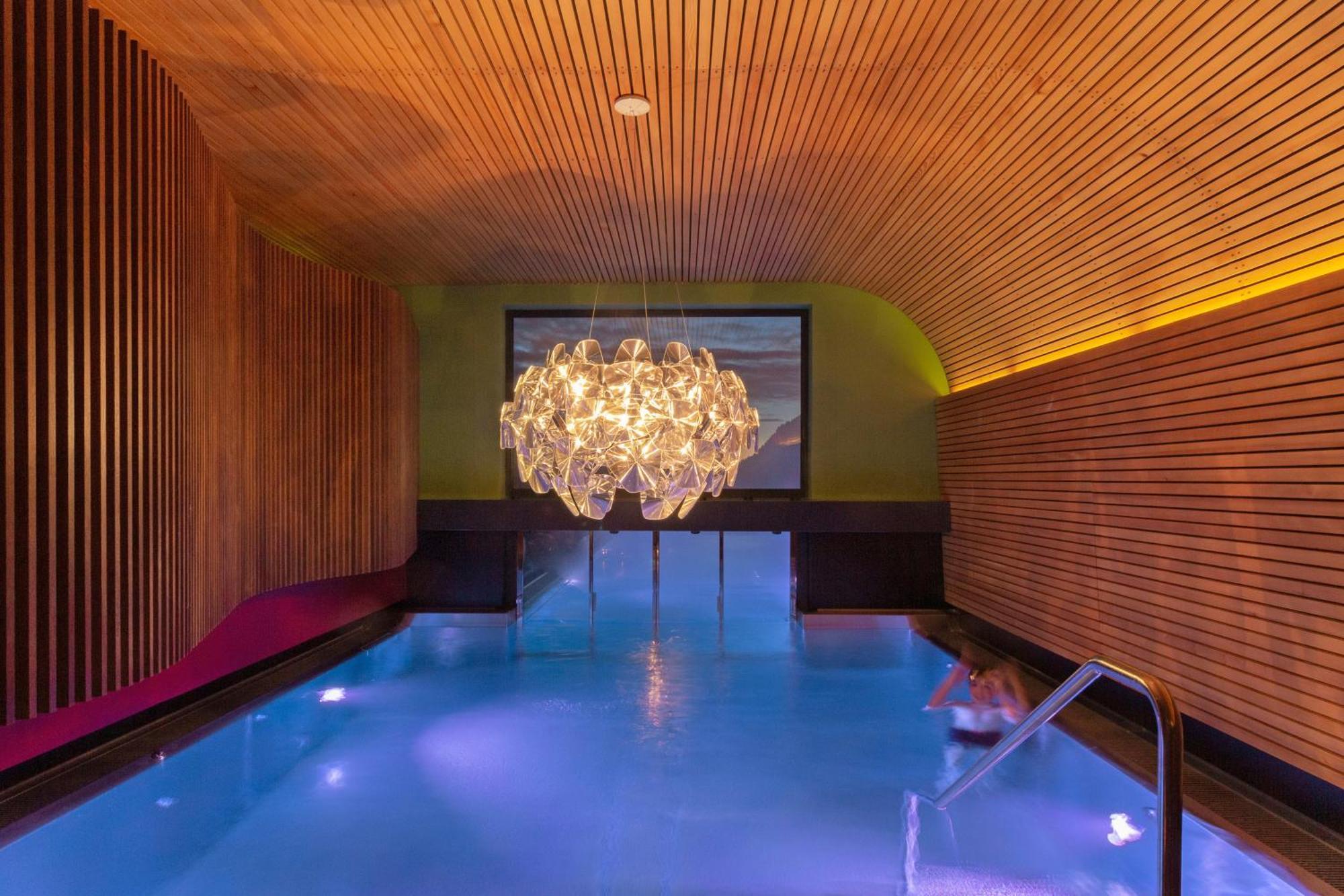 Wohlfuehlhotel Hubertushof シュトゥーベン・アム・アールベルク エクステリア 写真